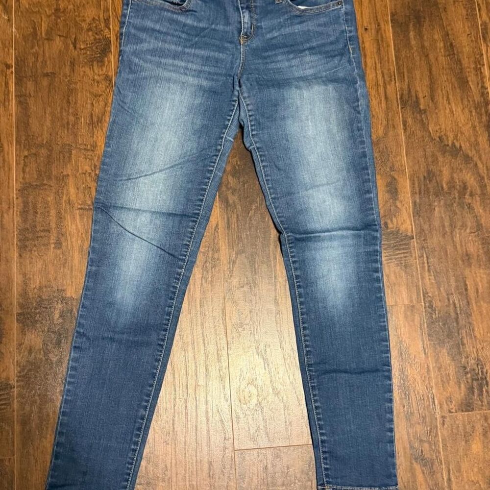 Aeropostale Women's Blue and Navy Jeans
